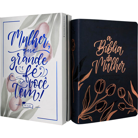 Image of BIBLIA EM PORTUGUES NAA DA MULHER BIBLIA DE LA MUJER NUEVA EDICION NUEVA ALMEIDA NOVA EDICAO CAPA AZUL MARINHO