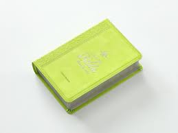 Image of BIBLIA RVR 1960 LETRA GRANDE TAMANO MANUAL NEOCLASSIC VERDE LIMA SIMIL PIEL