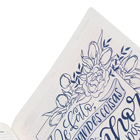 Image of BIBLIA EM PORTUGUES NAA DA MULHER BIBLIA DE LA MUJER NUEVA EDICION NUEVA ALMEIDA NOVA EDICAO CAPA AZUL MARINHO