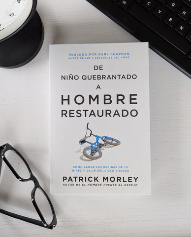 Image of De Niño Quebrantado a Hombre Restaurado