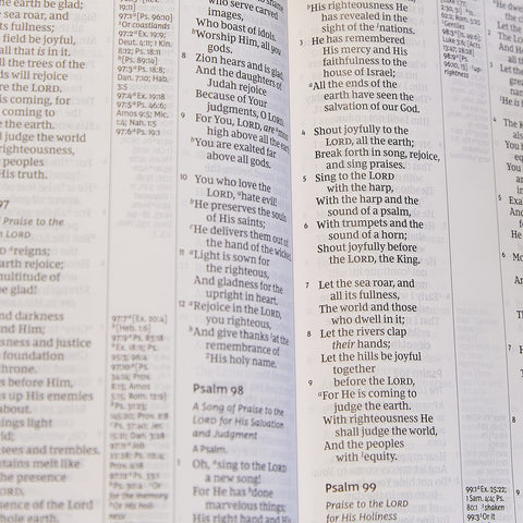 Image of NIV, QUEST STUDY BIBLE, LARGE PRINT, BONDED LEATHER, BLACK, COMFORT PRINT: THE ONLY Q AND A STUDY BIBLE