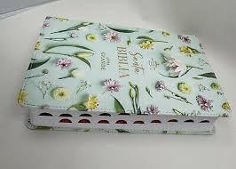 Image of BIBLIA RVR 1960 LETRA GRANDETAMANO MANUAL COLECCION SUPREME TURQUESA CON FLORES SIMIL PIEL