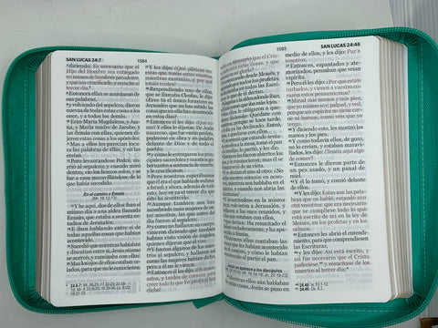 Image of Biblia RVR 1960 Compacta Letra Grande Turquesa Símil Piel con Cierre