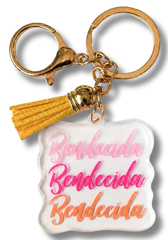 Image of LLAVERO ACRILICO CON TASSEL BENDECIDA